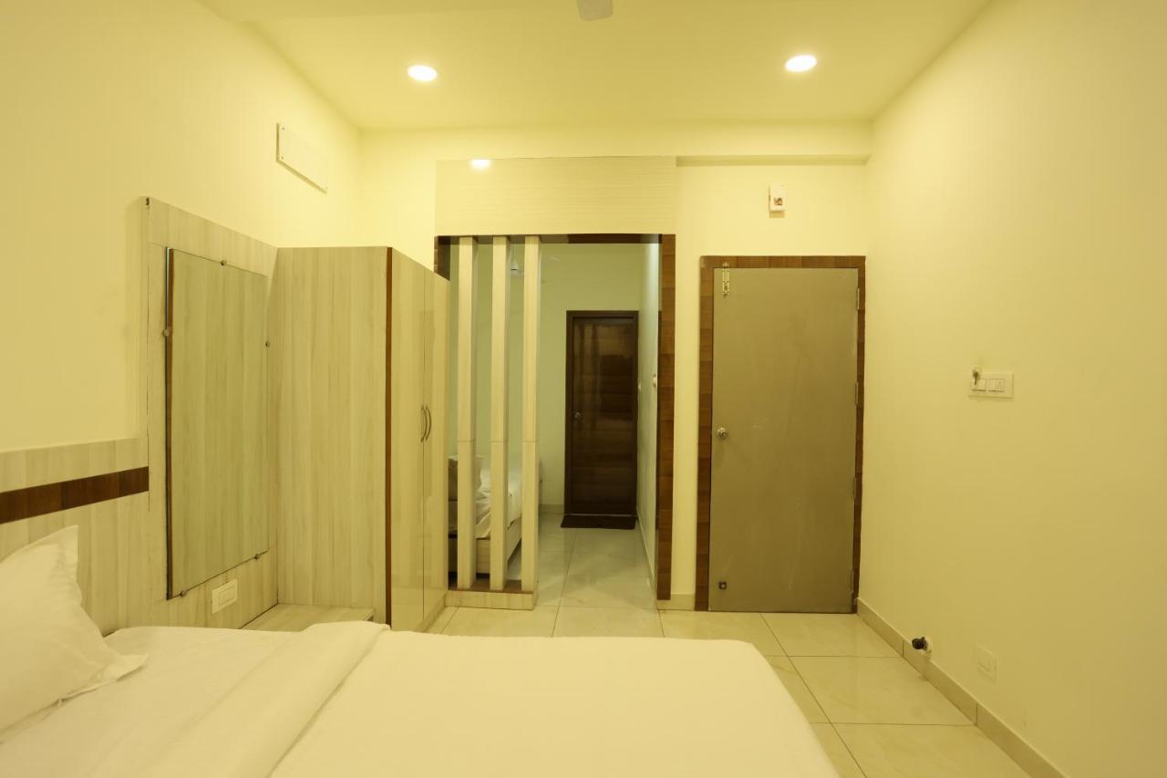 Hotel Sigma Suites Bangalore Exterior photo
