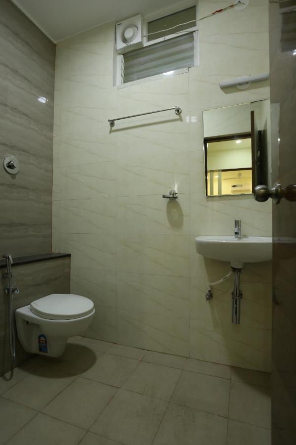 Hotel Sigma Suites Bangalore Exterior photo